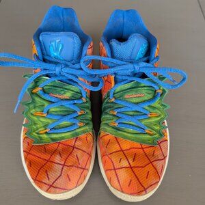 Kyrie Irving SpongeBob Nike Boys Basketball shoes